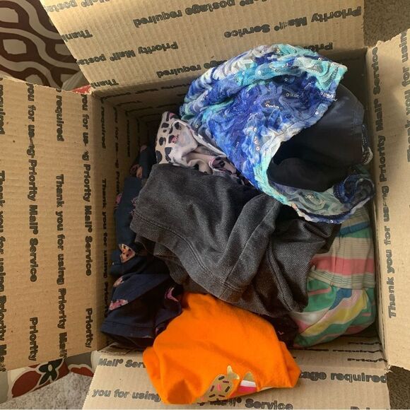 Girls Size 7/8 Not So Mystery Box - Picture 1 of 13